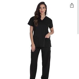 Black scrub set